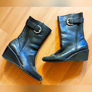 "Rockport" short-heel black boots